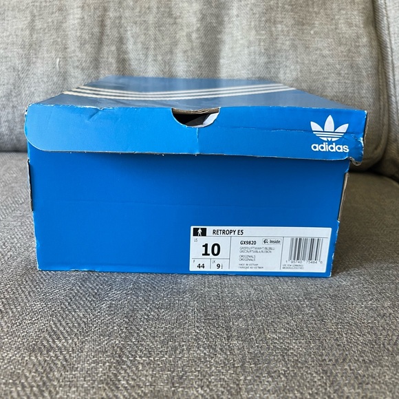 Adidas retropy es new in box. Size 10 - Picture 8 of 9